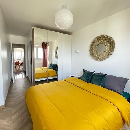 Paris Pantin Magnifique Appartement 4 Pieces De 108M2 Avec 2 Parking Interieur - Tres Cosy Pour 1 A 12 Personnes - Entierement Refait A Neuf Entire Apartment Luxurious And Warm - Pantin Paris 19 Eme Free Wifi Gratuit Bagian luar foto