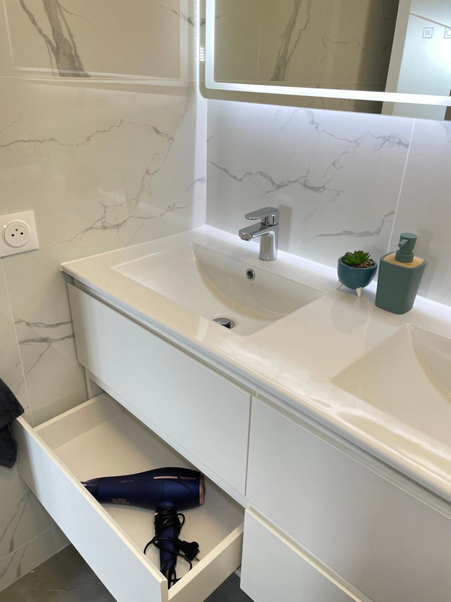 Paris Pantin Magnifique Appartement 4 Pieces De 108M2 Avec 2 Parking Interieur - Tres Cosy Pour 1 A 12 Personnes - Entierement Refait A Neuf Entire Apartment Luxurious And Warm - Pantin Paris 19 Eme Free Wifi Gratuit Bagian luar foto