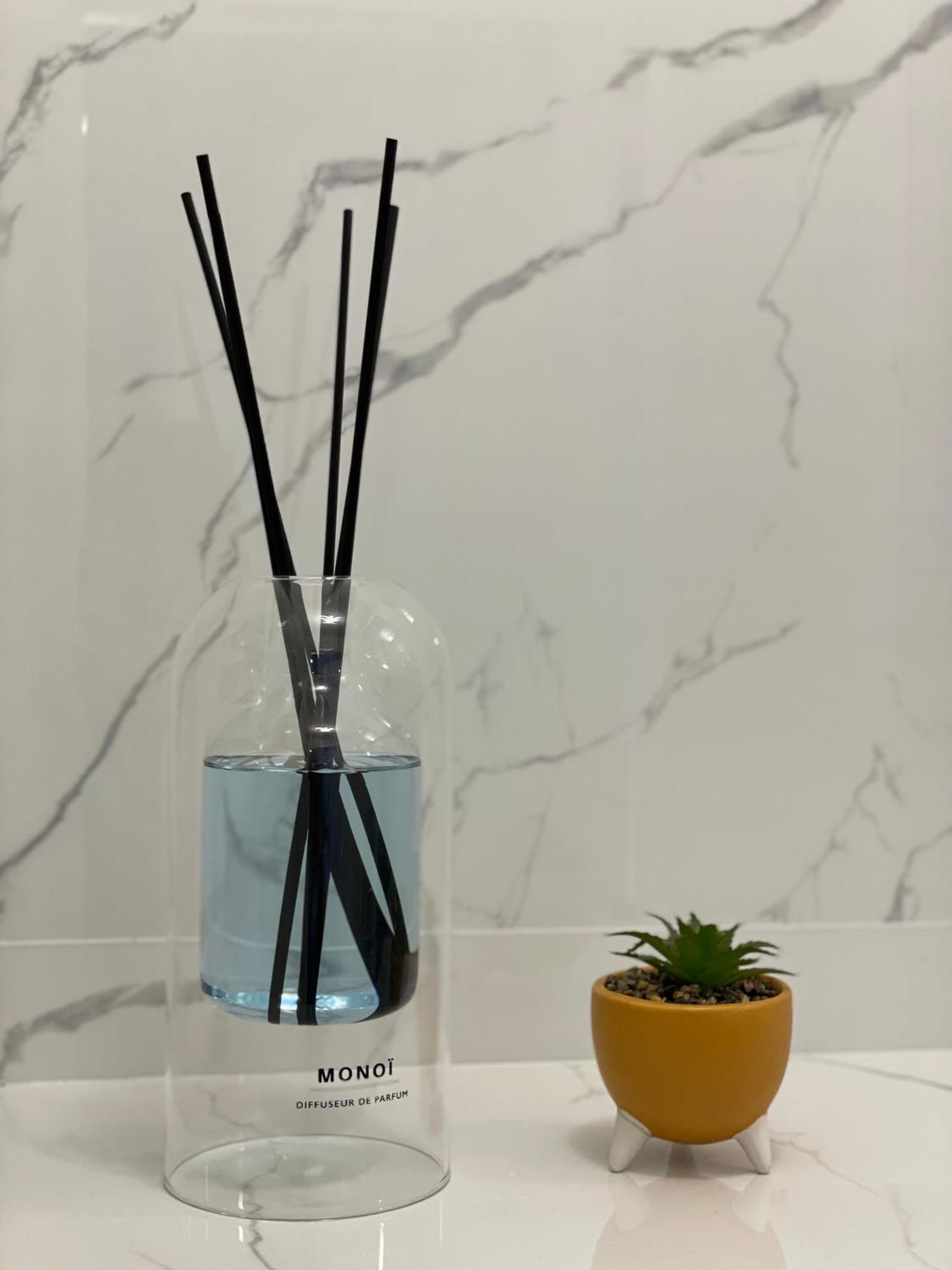 Paris Pantin Magnifique Appartement 4 Pieces De 108M2 Avec 2 Parking Interieur - Tres Cosy Pour 1 A 12 Personnes - Entierement Refait A Neuf Entire Apartment Luxurious And Warm - Pantin Paris 19 Eme Free Wifi Gratuit Bagian luar foto