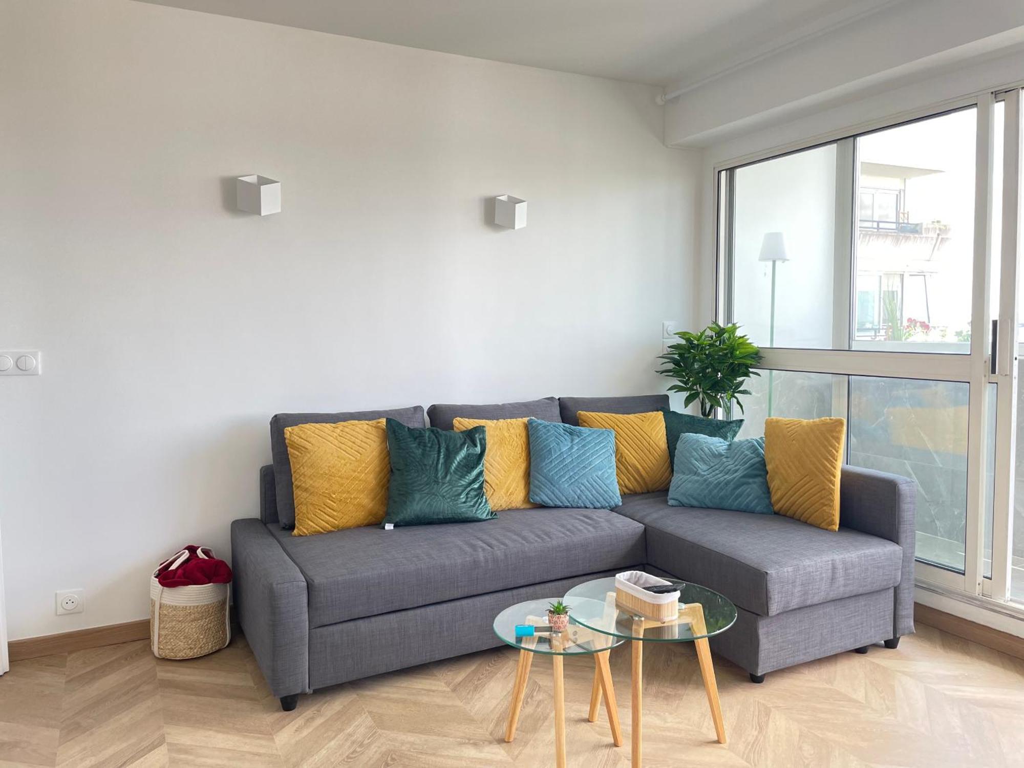 Paris Pantin Magnifique Appartement 4 Pieces De 108M2 Avec 2 Parking Interieur - Tres Cosy Pour 1 A 12 Personnes - Entierement Refait A Neuf Entire Apartment Luxurious And Warm - Pantin Paris 19 Eme Free Wifi Gratuit Bagian luar foto