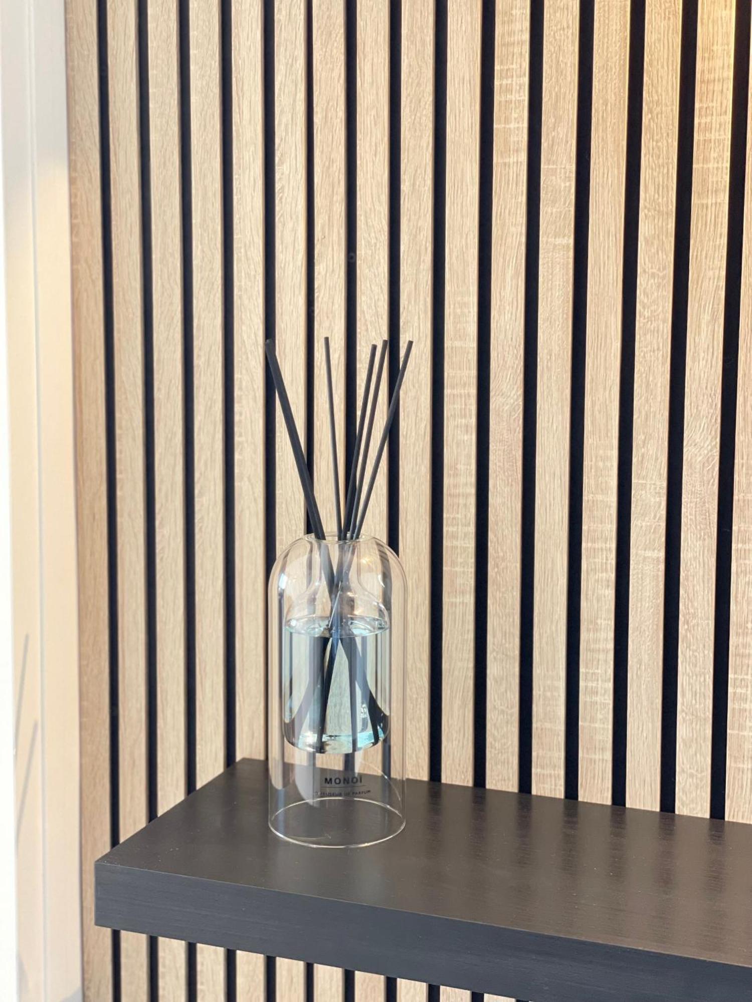 Paris Pantin Magnifique Appartement 4 Pieces De 108M2 Avec 2 Parking Interieur - Tres Cosy Pour 1 A 12 Personnes - Entierement Refait A Neuf Entire Apartment Luxurious And Warm - Pantin Paris 19 Eme Free Wifi Gratuit Bagian luar foto