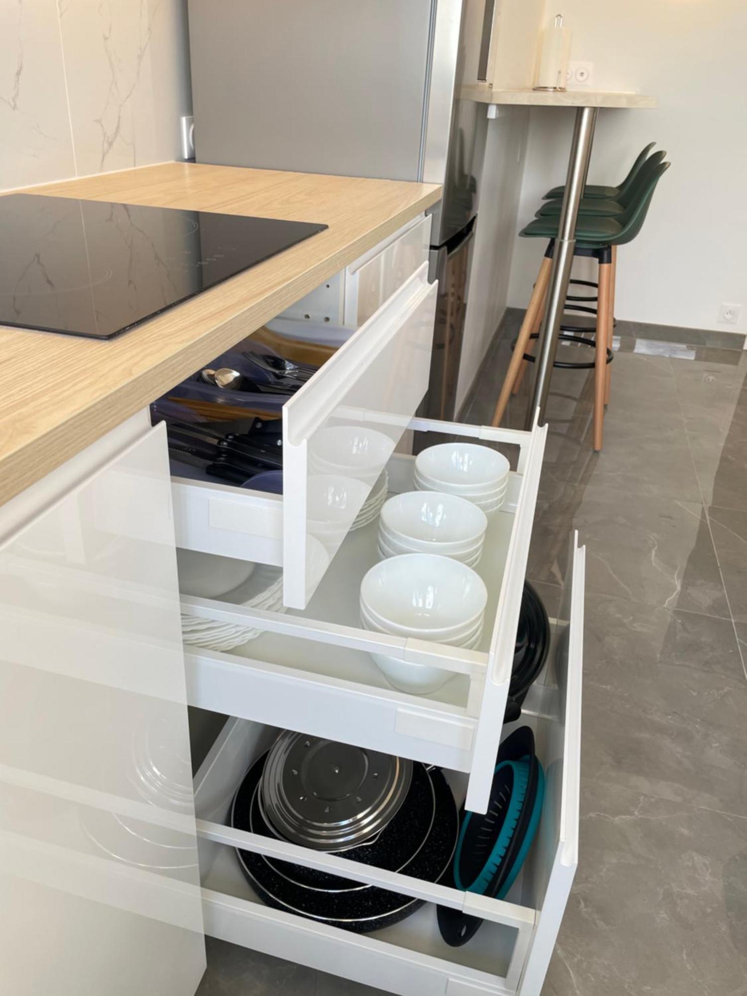 Paris Pantin Magnifique Appartement 4 Pieces De 108M2 Avec 2 Parking Interieur - Tres Cosy Pour 1 A 12 Personnes - Entierement Refait A Neuf Entire Apartment Luxurious And Warm - Pantin Paris 19 Eme Free Wifi Gratuit Bagian luar foto